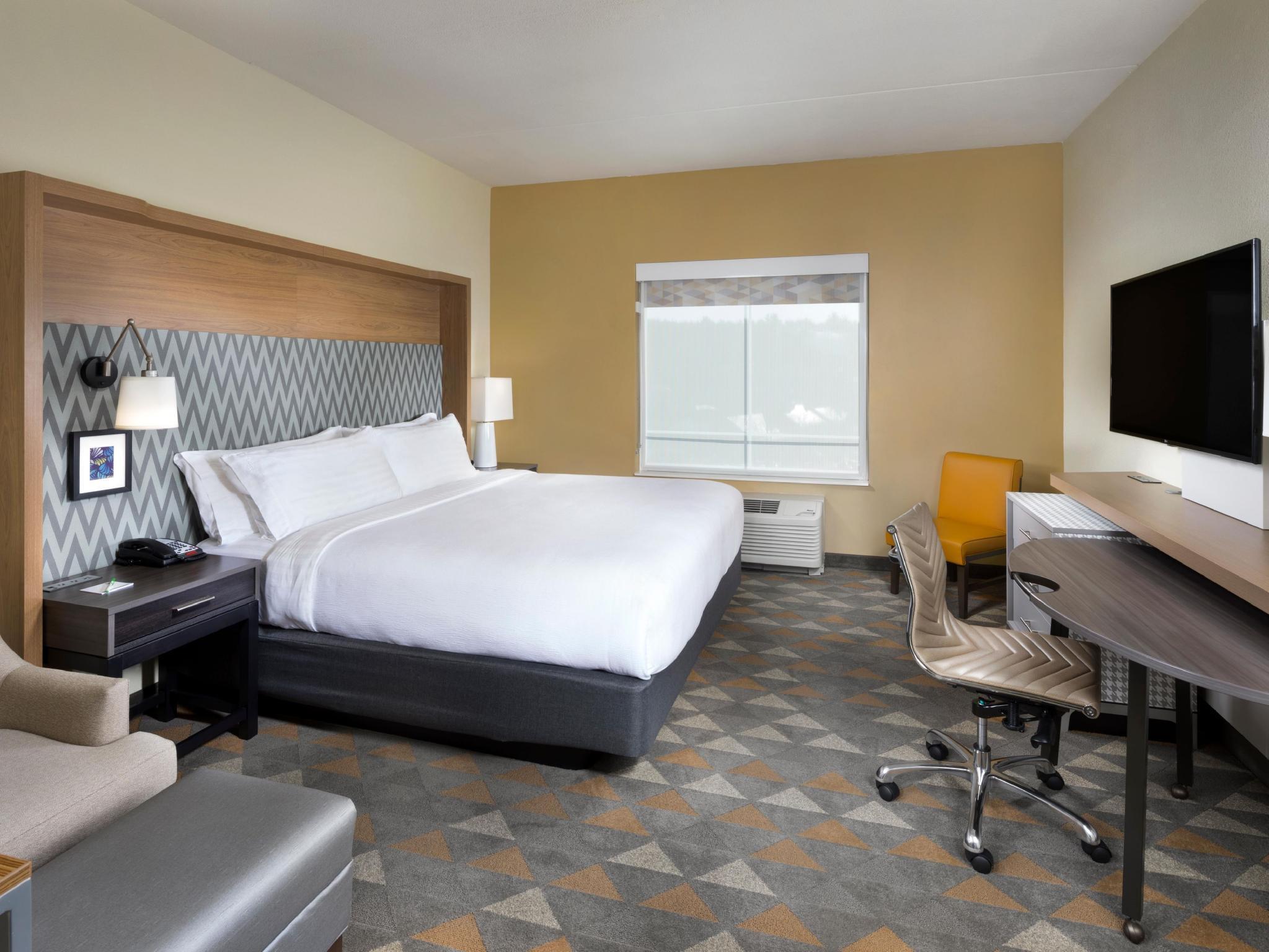 The Scenic At Biltmore Village Hotel 3*